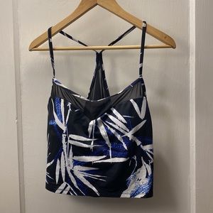 Fabletics Crop Top Sports Bra Women’s XXL Black Athleisure Activewear